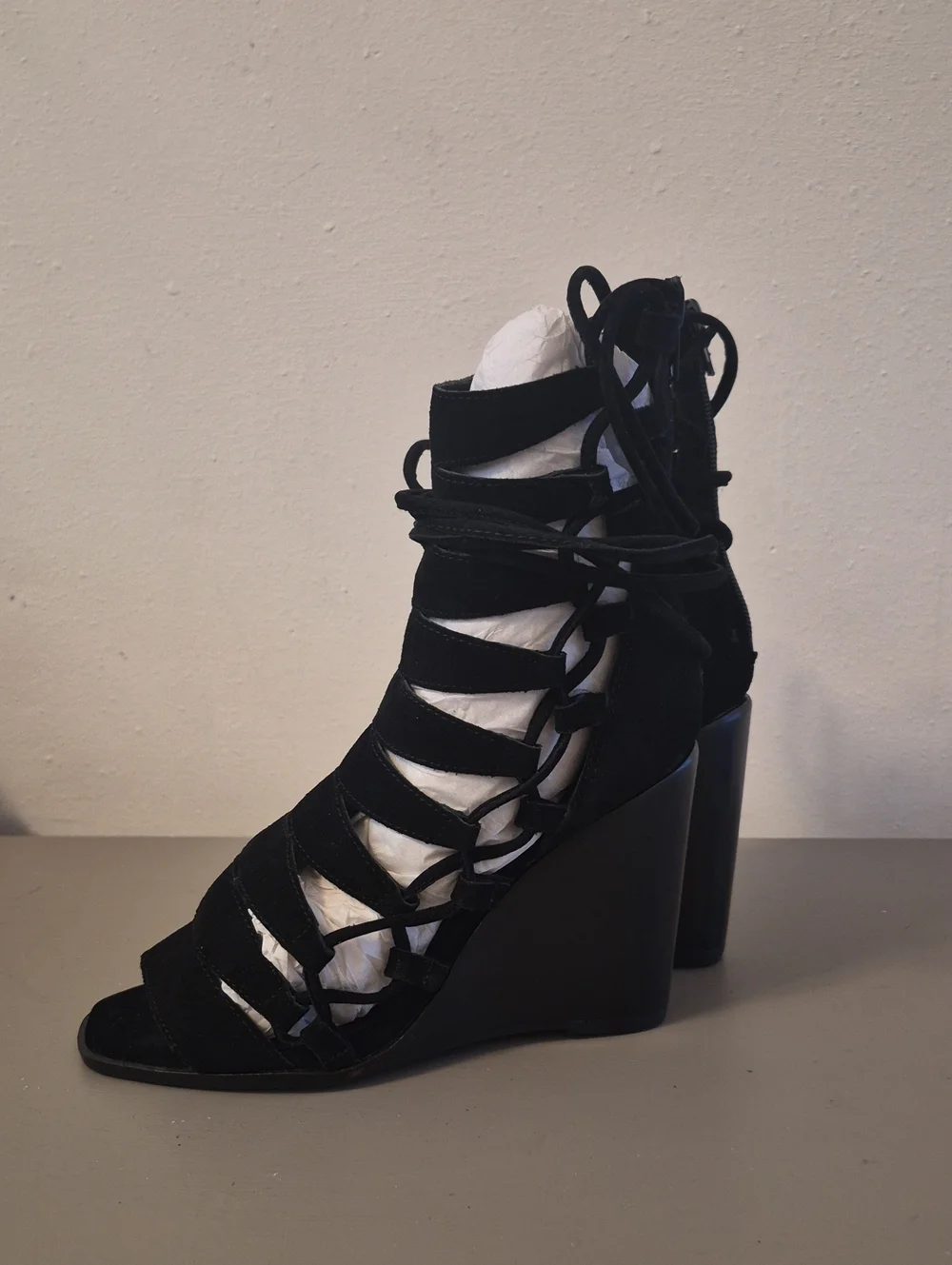 NIB Jeffrey Campbell Zaferia Wedge Sandals